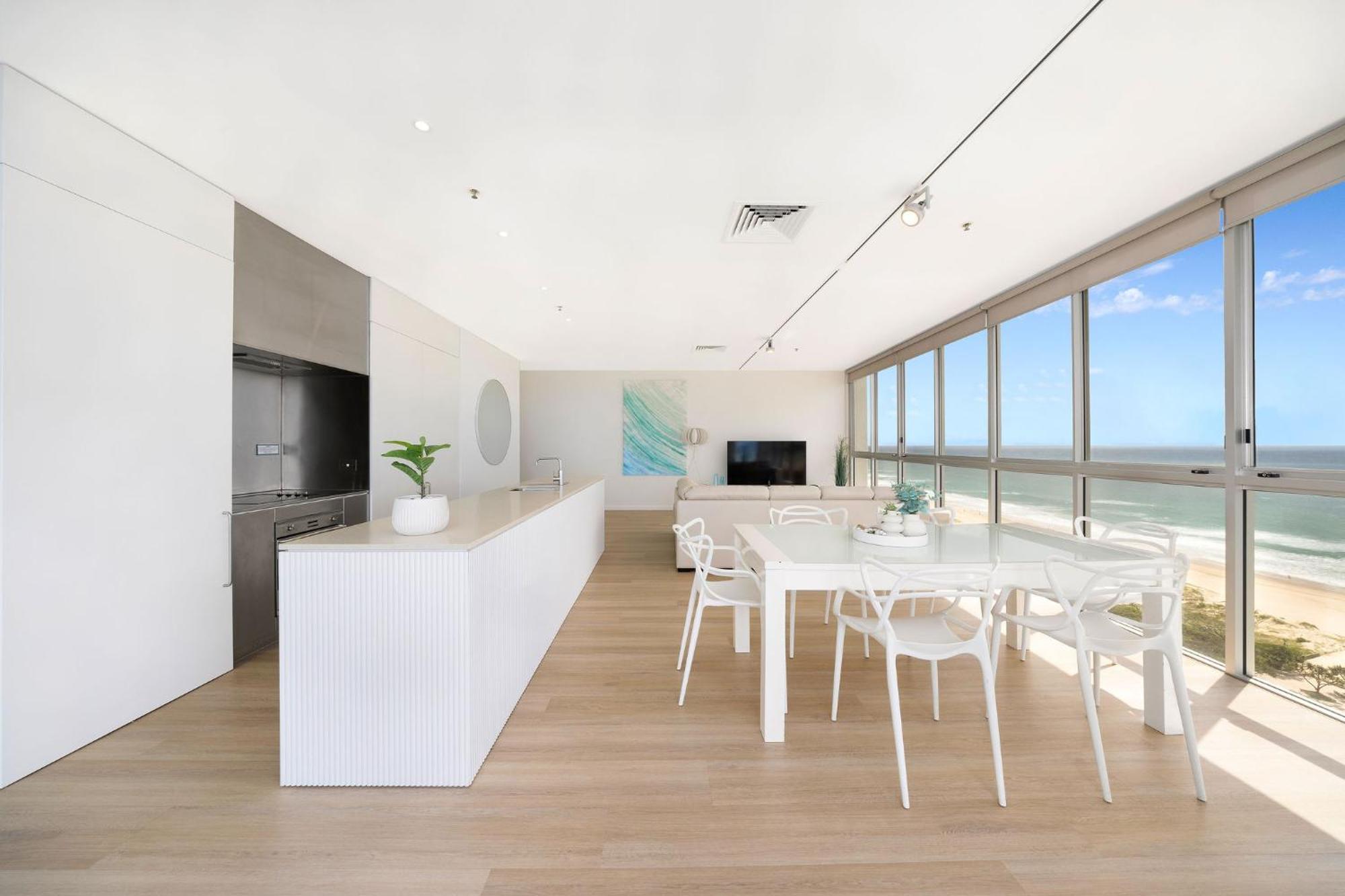 Ultiqa Air On Broadbeach Gold Coast Buitenkant foto