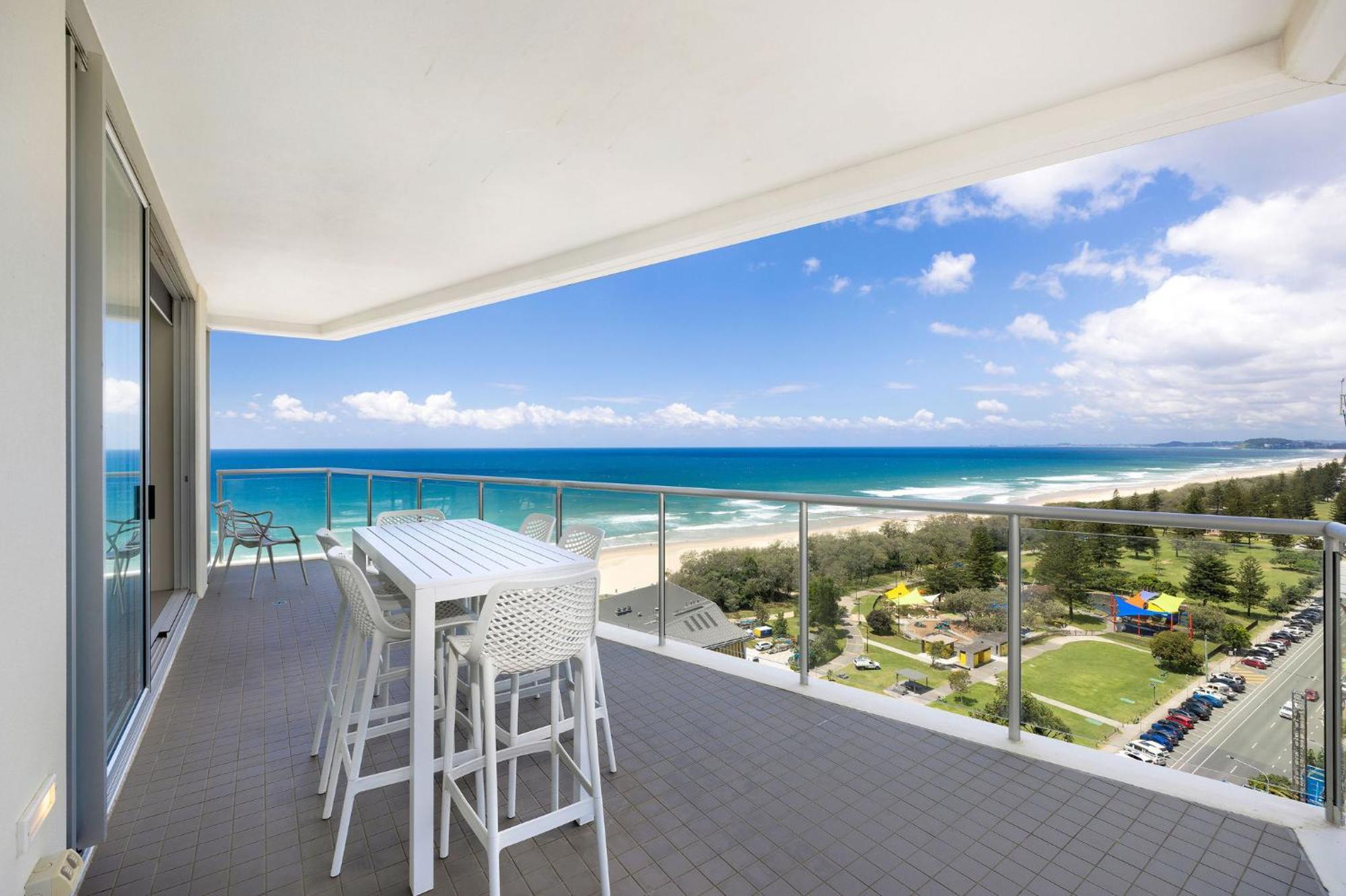 Ultiqa Air On Broadbeach Gold Coast Buitenkant foto