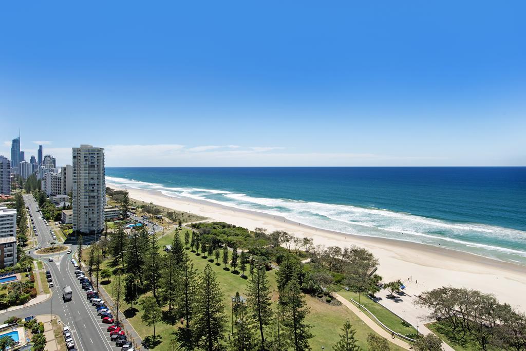 Ultiqa Air On Broadbeach Gold Coast Buitenkant foto