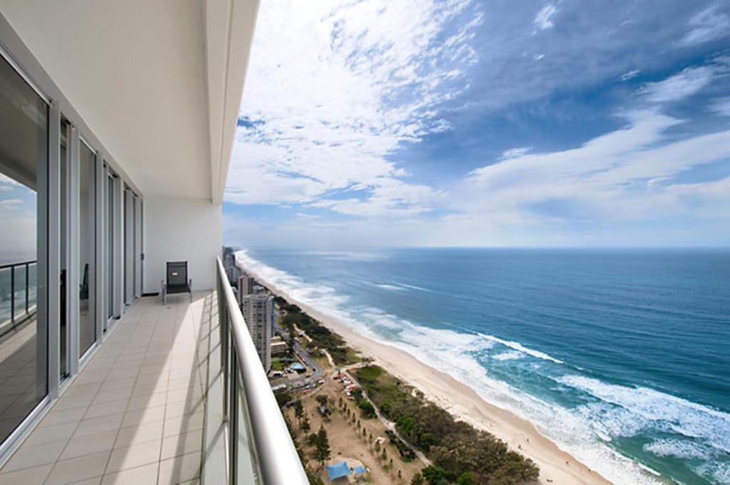 Ultiqa Air On Broadbeach Gold Coast Buitenkant foto
